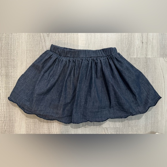 Flapdoodles Ruffled Sleeved Blouse w/Scalloped Denim Pleated Skirt Set. Size 4. - Picture 7 of 9